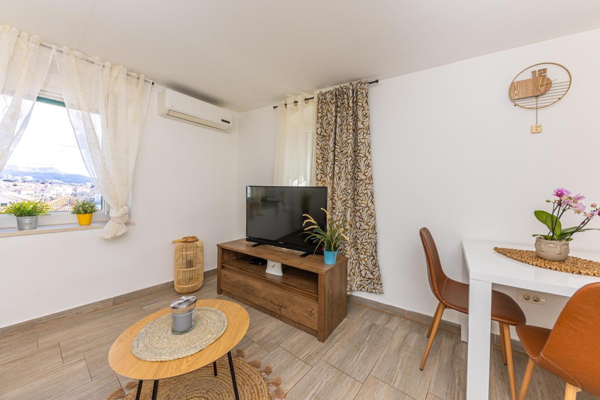 Romantic View Apartament