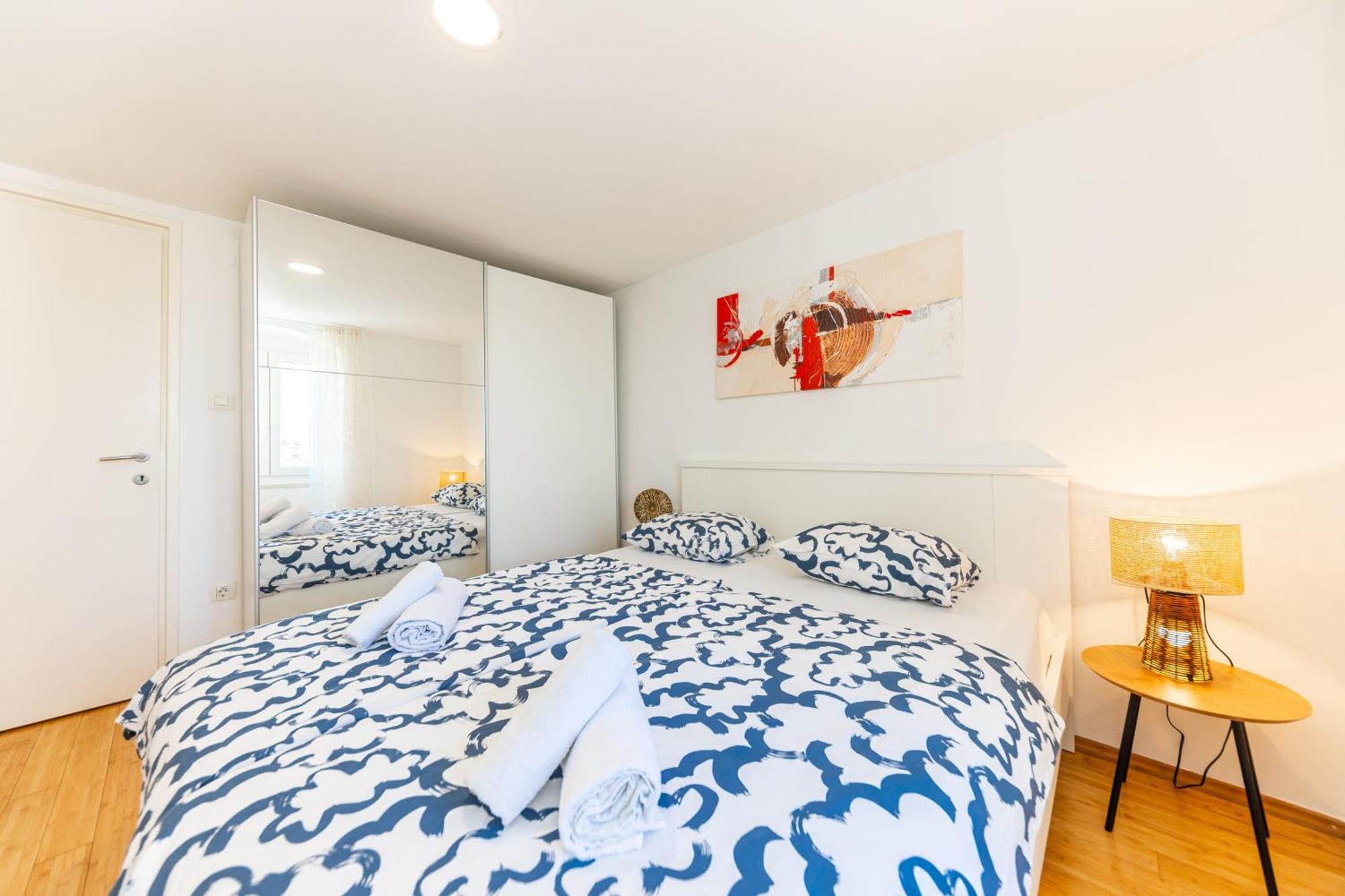 Romantic View Apartament